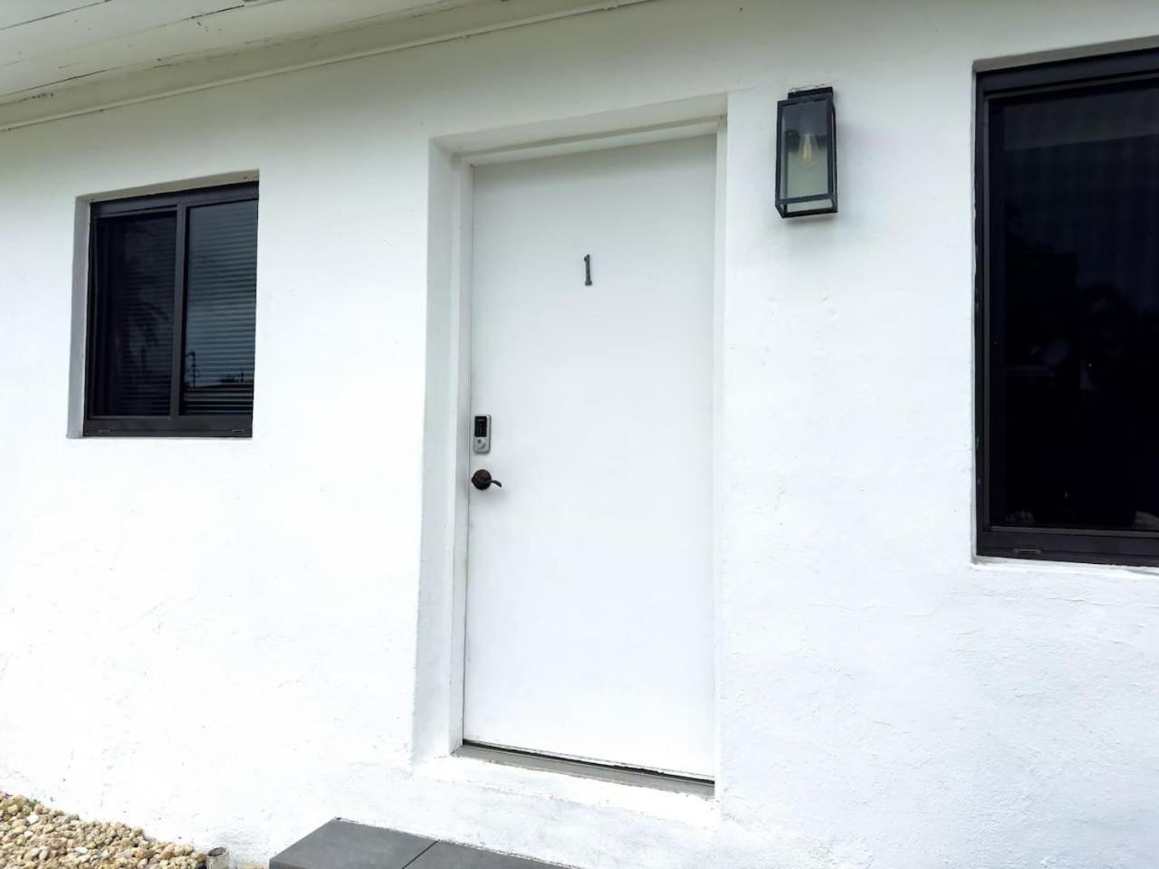 Apartamento Free Parking Apt With Wifi At Biscayne Park Miami Exterior foto